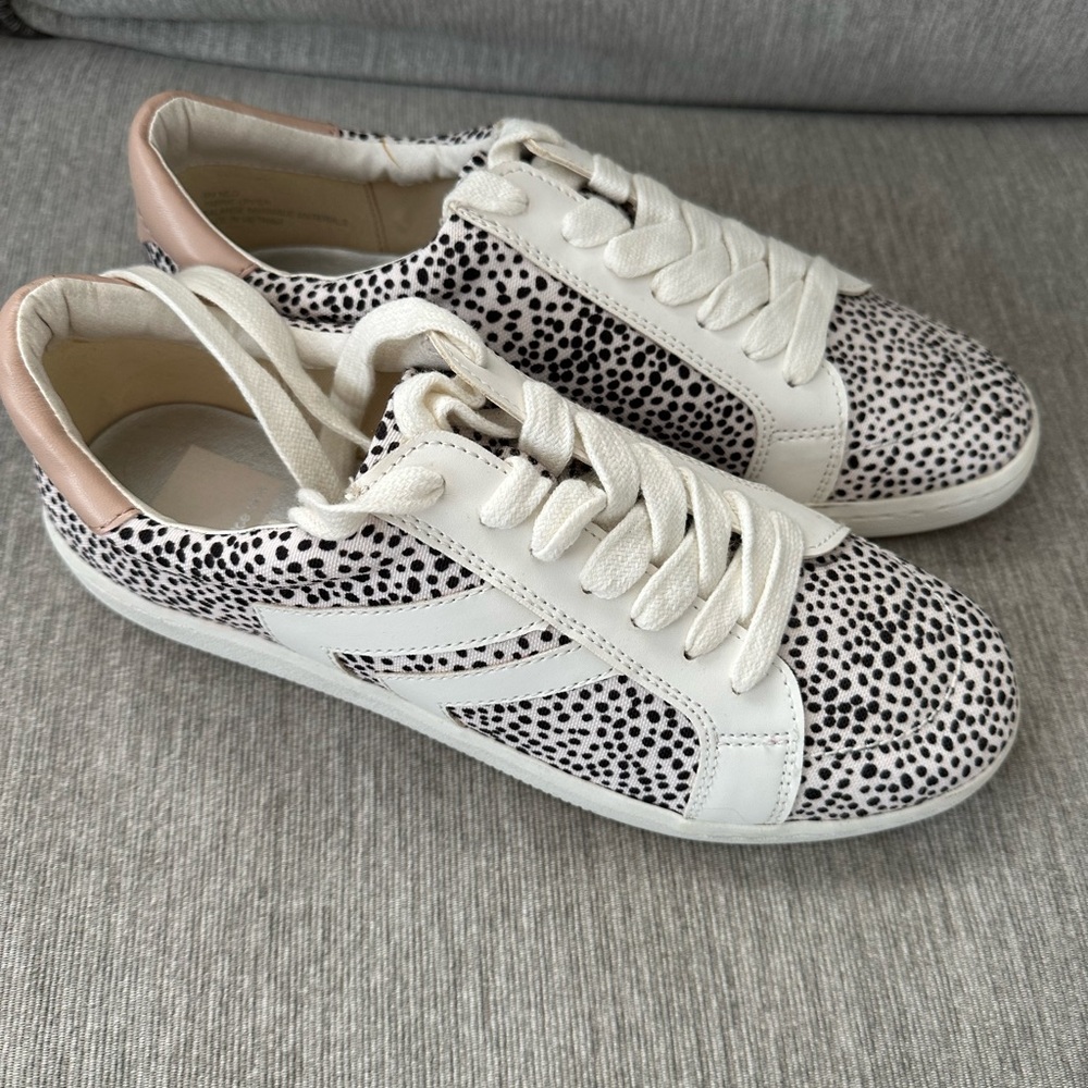 Dolce Vita Women's Sneakers in White, Black, Tan. Cheetah, Leopard Spotted -NWOT